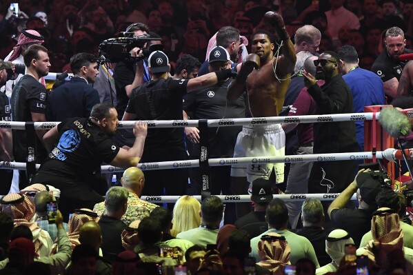 Anthony joshua mma cheap